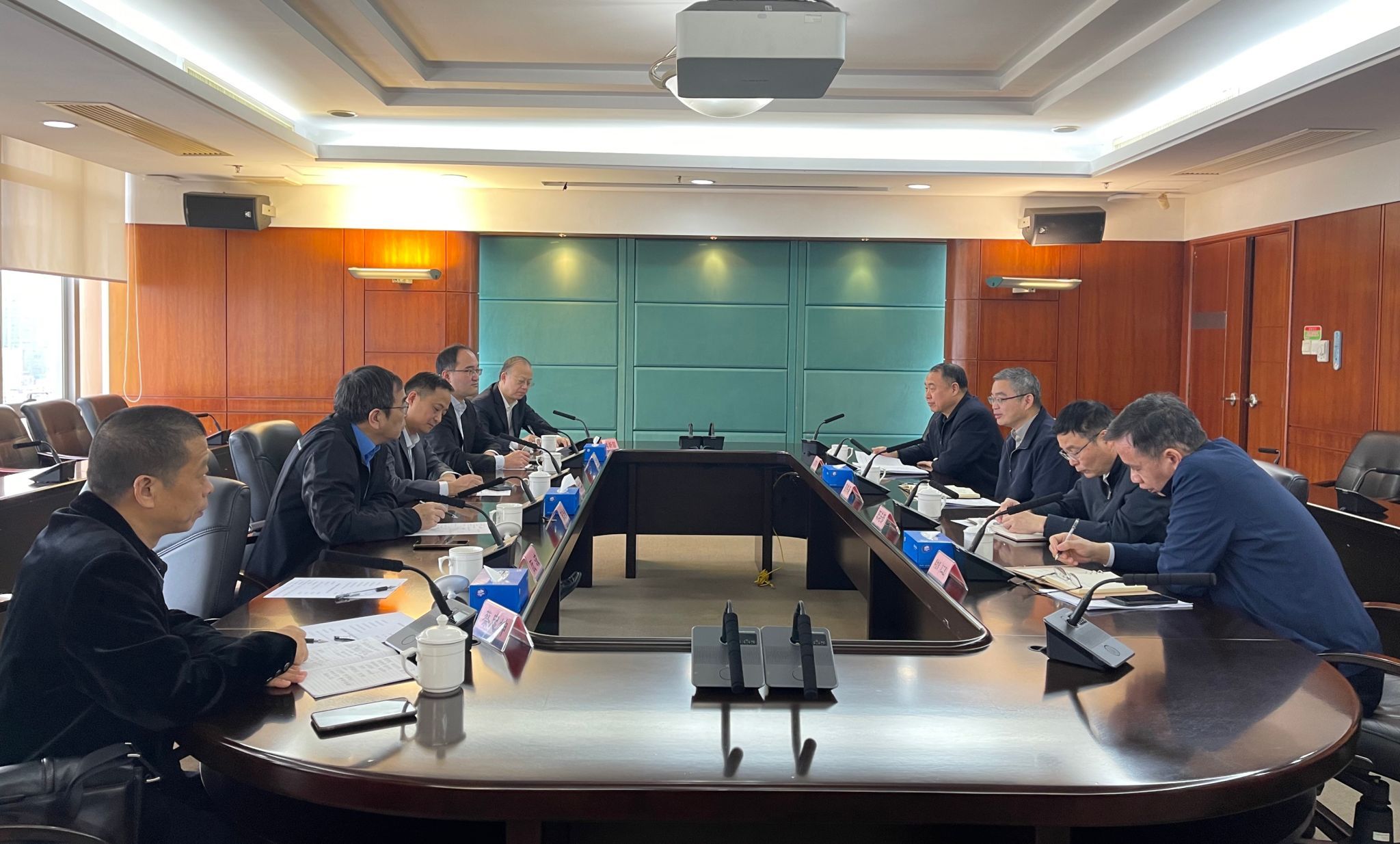 20240313高平平副书记走访广铁集团2.jpg 20240313高平平副书记走访广铁集团2.jpg